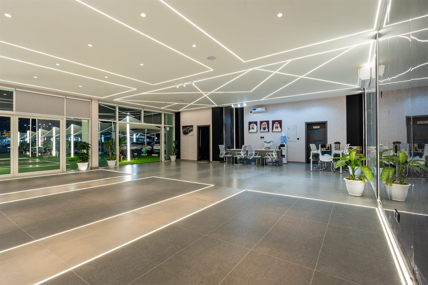 AlHoot Car Showroom &mdash; photo 2