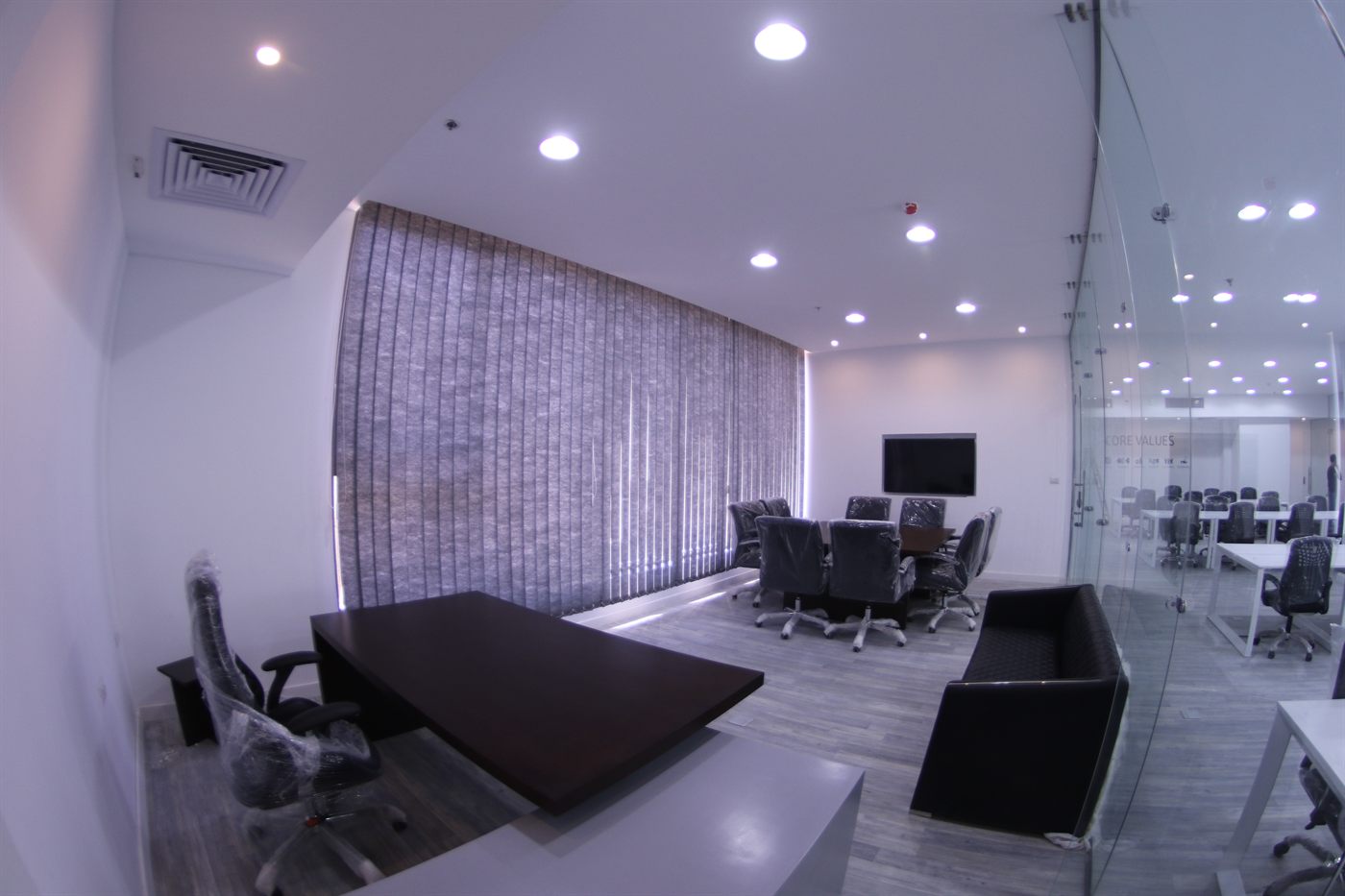 Hadi&rsquo;s Office &mdash; photo 2